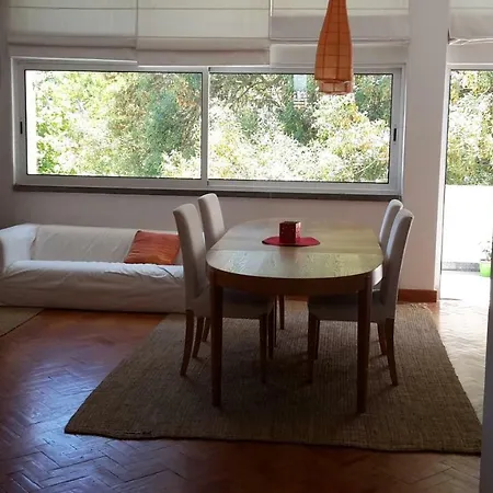 Quarto em Acomodações Particulares With Garden View Lisboa