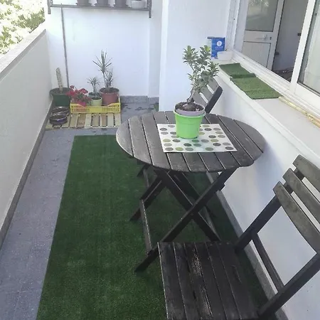 Kwatera prywatna With Garden View